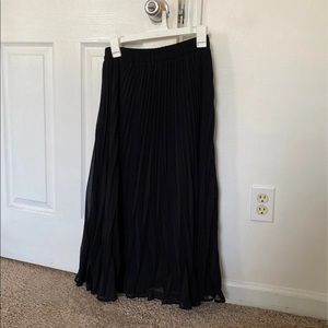 Pleated Midi Skirt